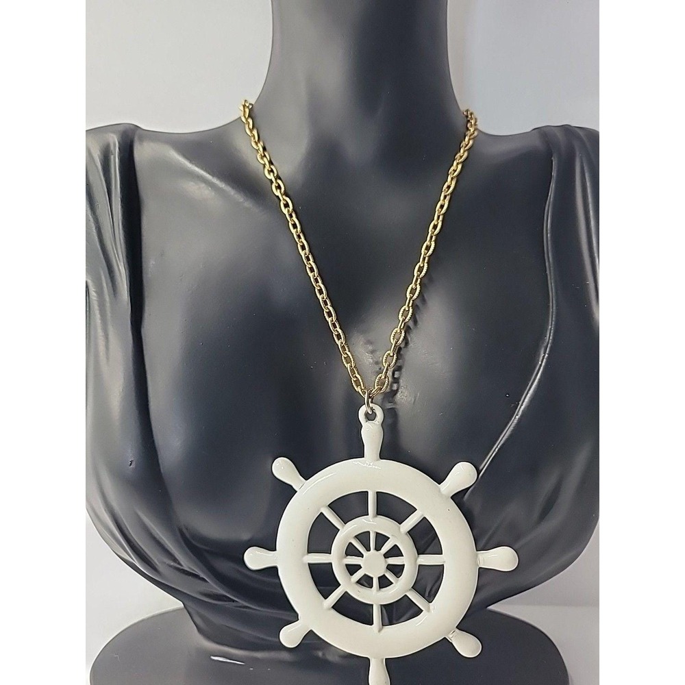 Vintage White Ship Wheel Pendant Necklace Nautical Maritime Gold‎ Tone Chain